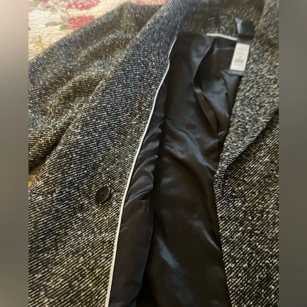 BCBG Max Azria Slim Fit Double Breasted Coat Size XL New With Tags - Picture 7 of 13